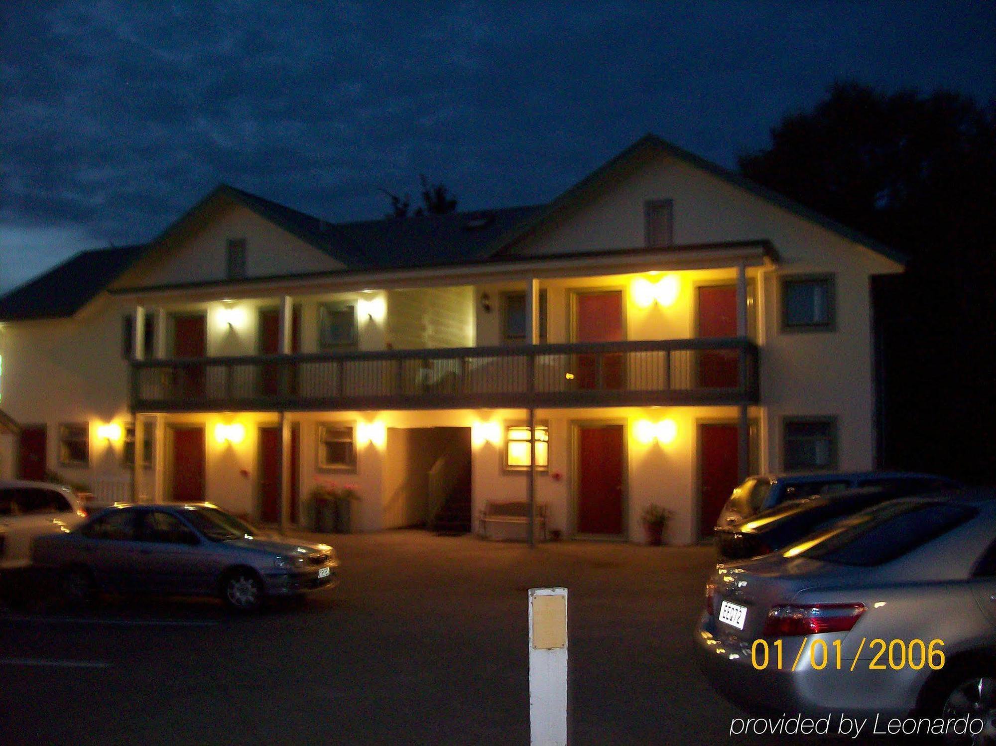 La Rochelle Motel Akaroa Exteriör bild